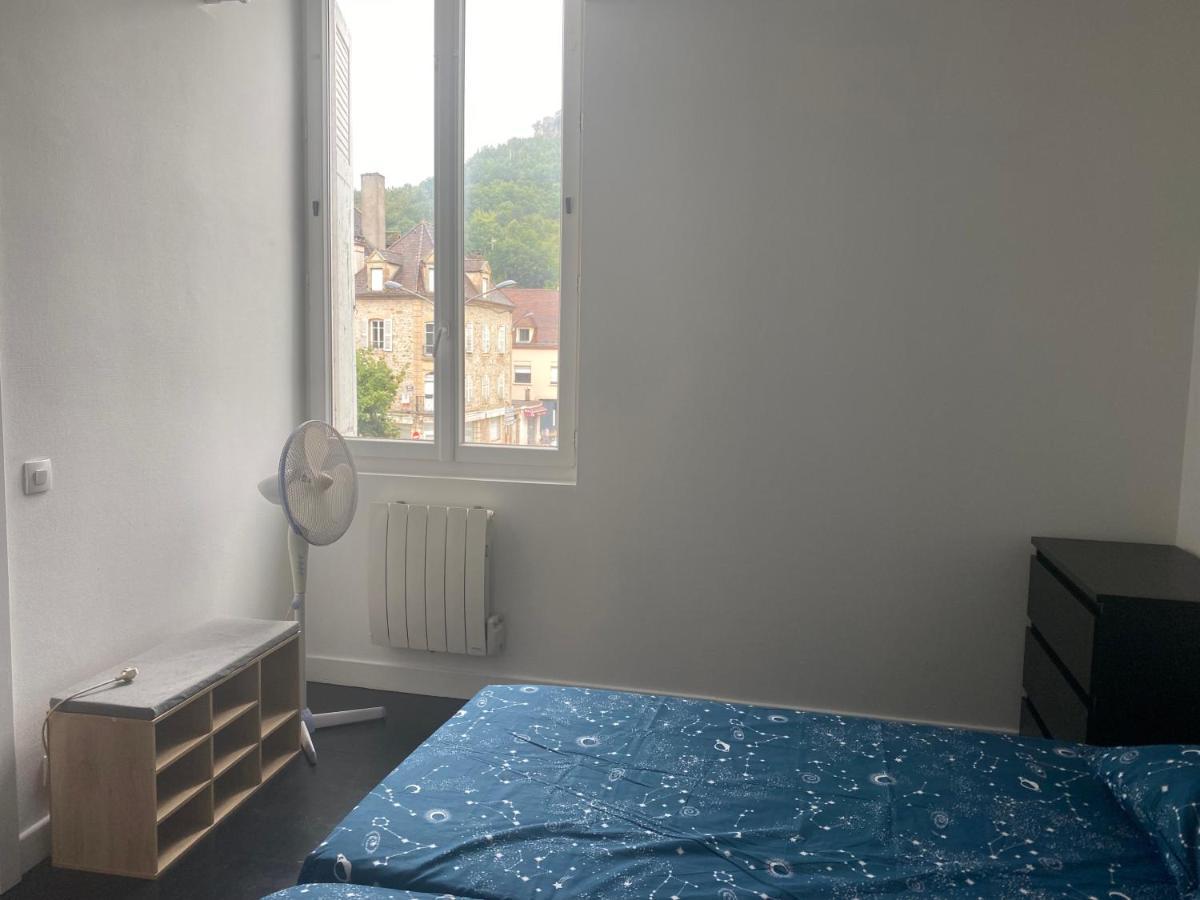Ravissant Duplex Meuble Tout Confort Hyper Centre St Cere 4 Pers Lit Bb Wifi Gratuit Saint-Céré Exterior foto